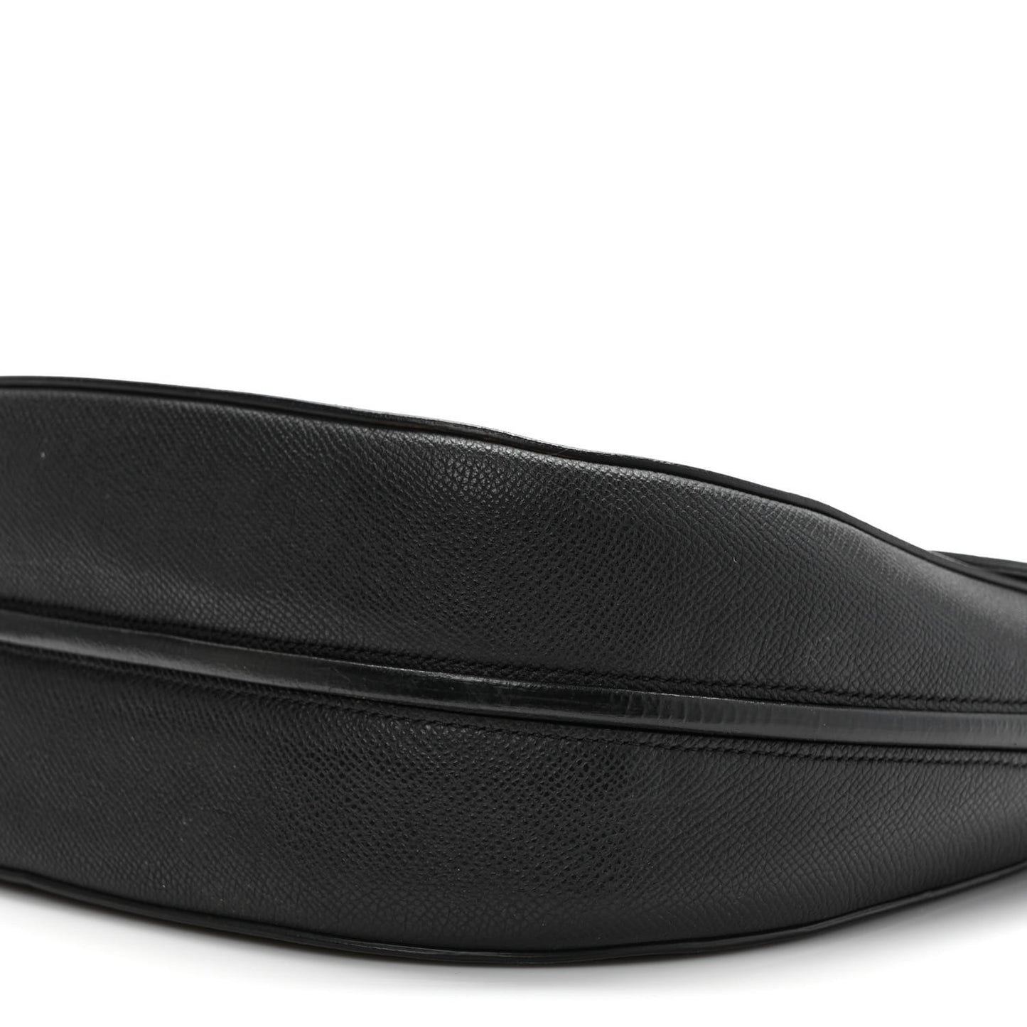 Grained Calfskin Medium Trotteur Black
