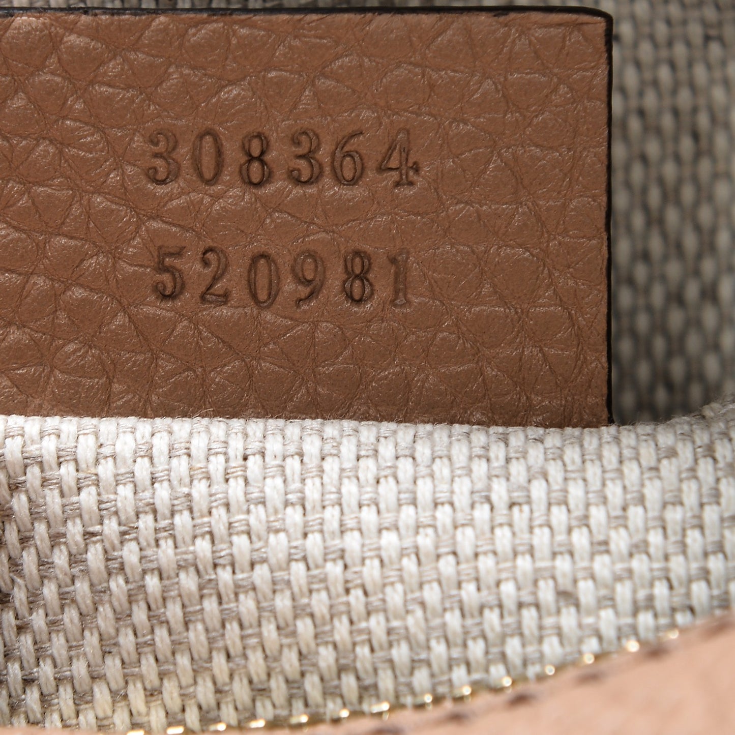 Pebbled Calfskin Small Soho Disco Bag Camelia
