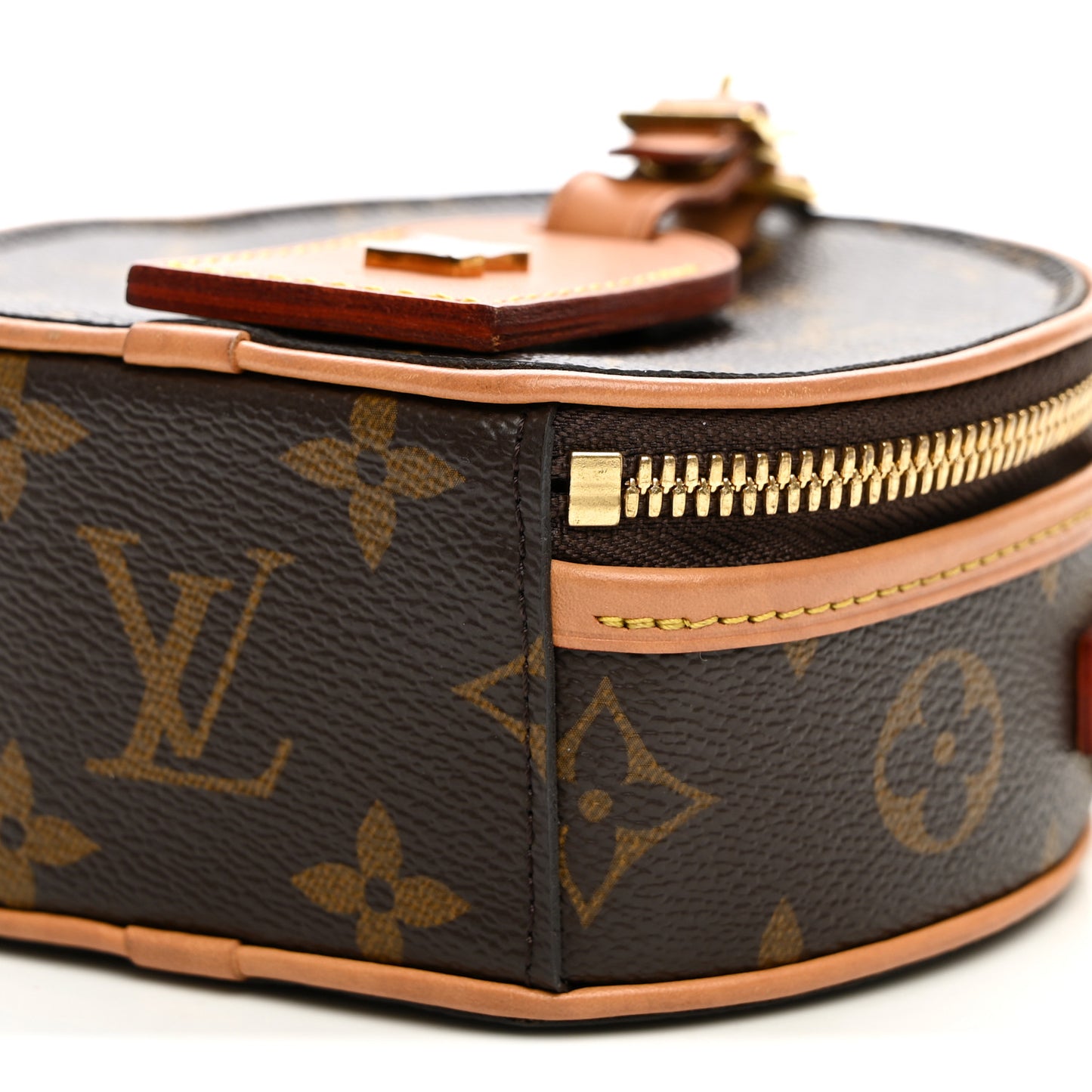 Monogram Mini Boite Chapeau