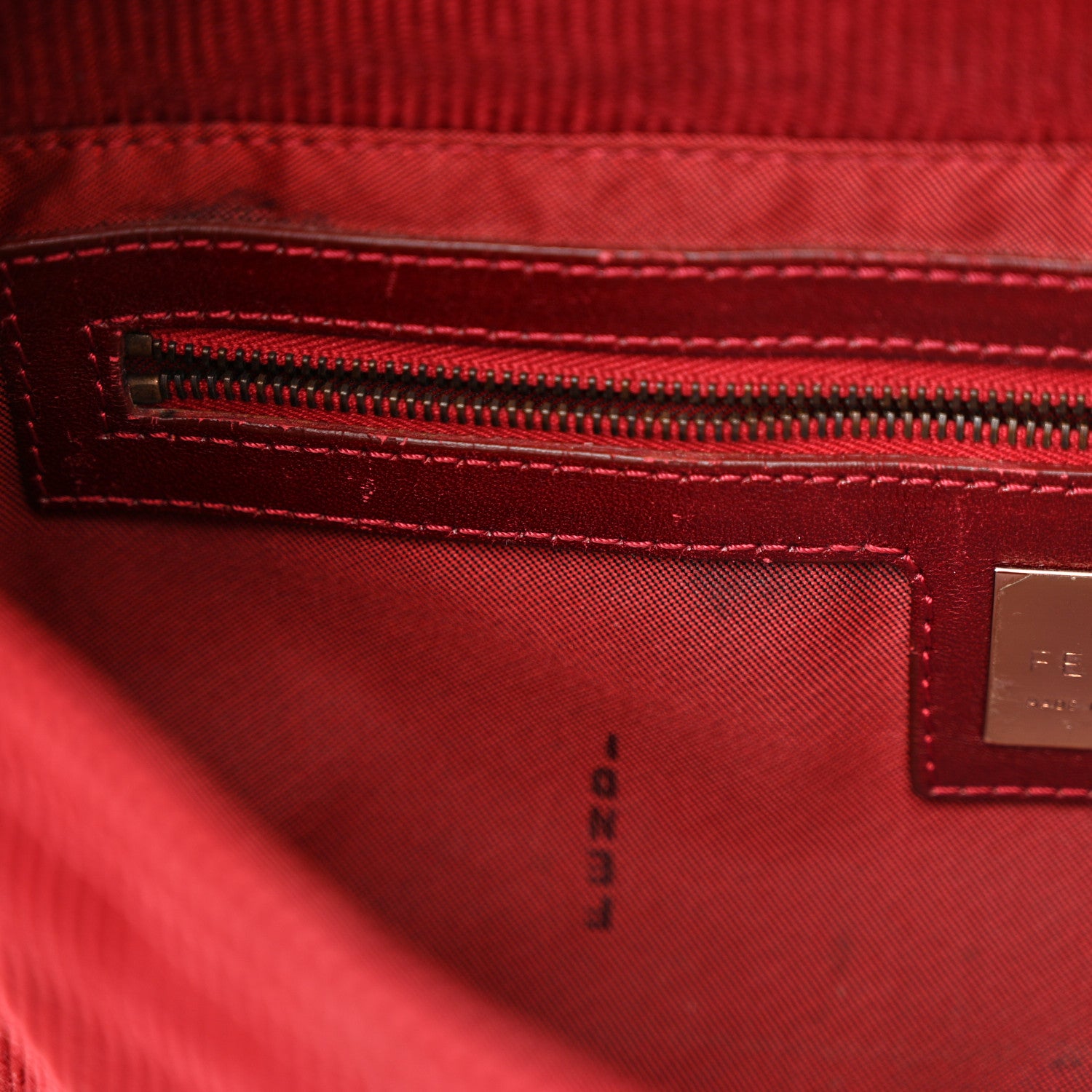 Fendi Corduroy Baguette Rosso 10 of 10