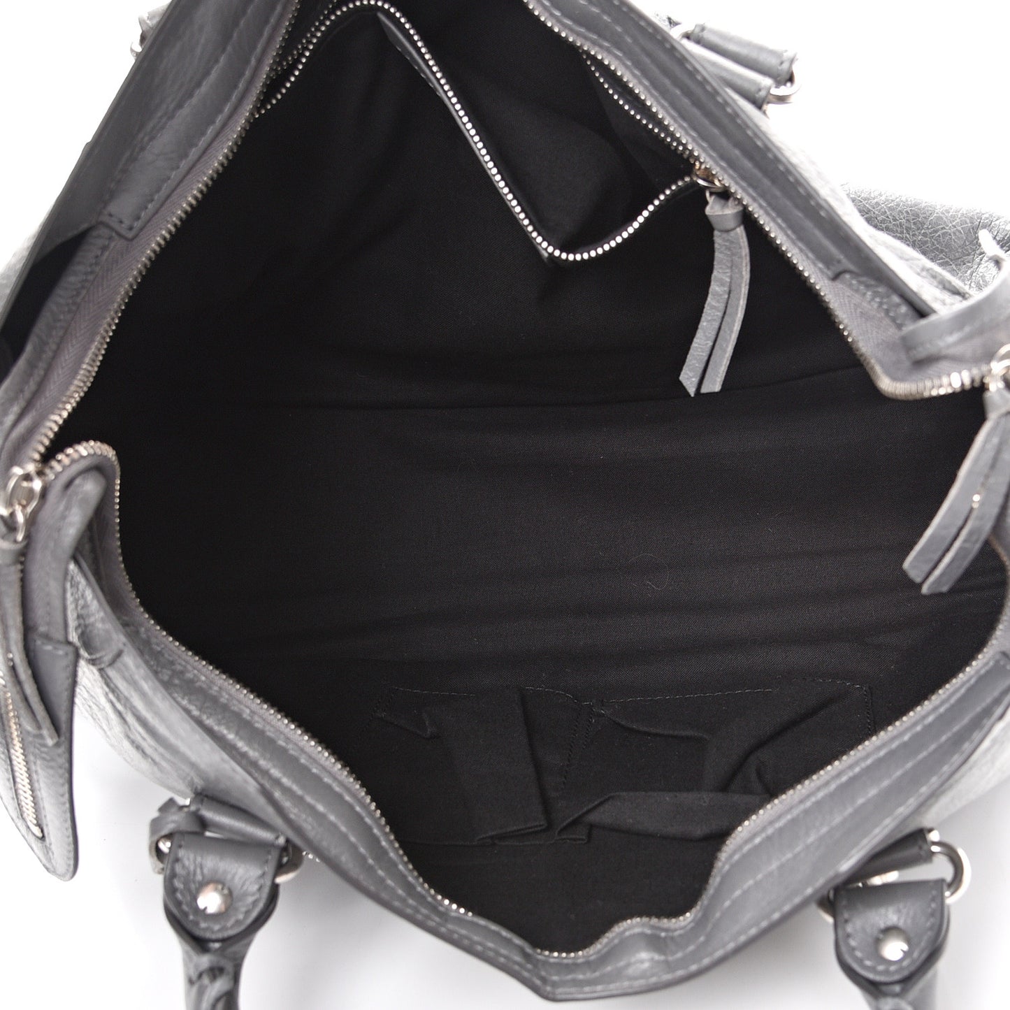 Agneau Silver Metallic Edge Hardware City Gris Cendre