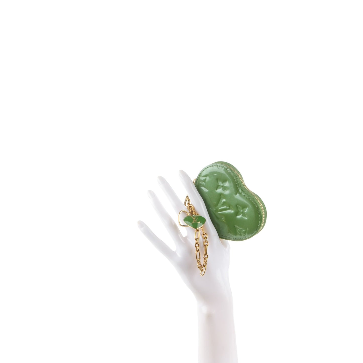 LOUIS VUITTON Vernis Heart Coin Purse Vert Tonic