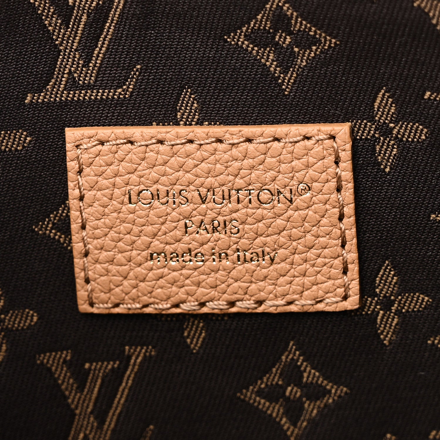 Louis Vuitton Calfskin Multipass Arizona Beige 1890036 – FASHIONPHILE