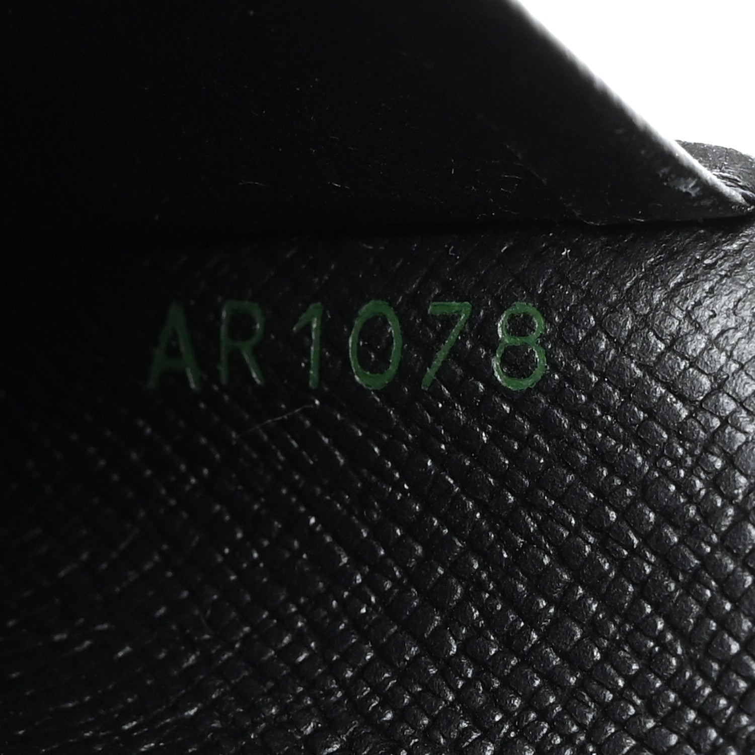 Louis Vuitton Monogramouflage Passport Cover 7 of 8