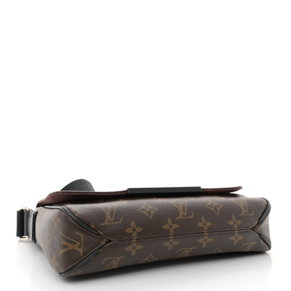 Louis Vuitton Monogram Macassar District PM 4 of 15