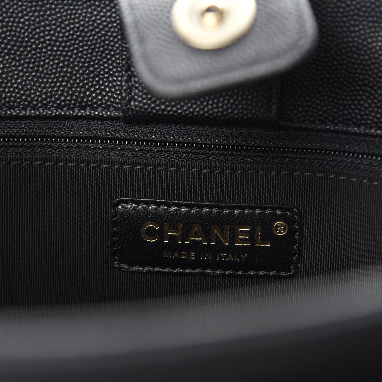 Caviar Quilted In Out Flap Shopping Tote Black