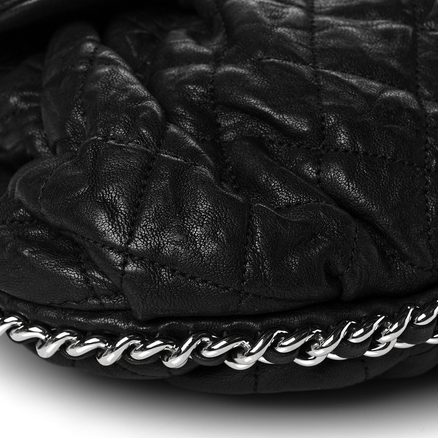 Washed Lambskin Quilted Medium Chain Around Messenger Black