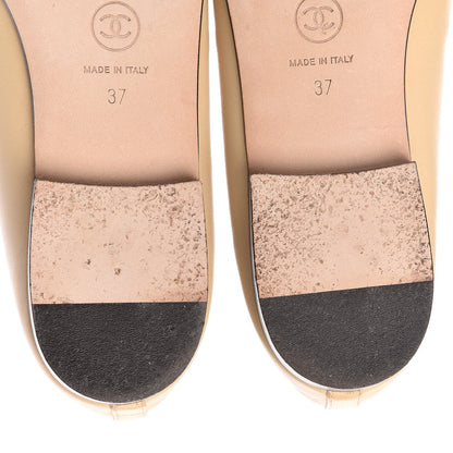 Chanel Lambskin Cap Toe CC Ballerina Flats 37 Beige Black 15 of 16