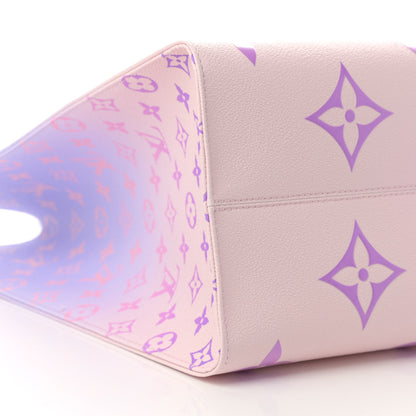 Louis Vuitton Monogram Giant Spring In The City Onthego GM Sunrise Pastel 8 of 11