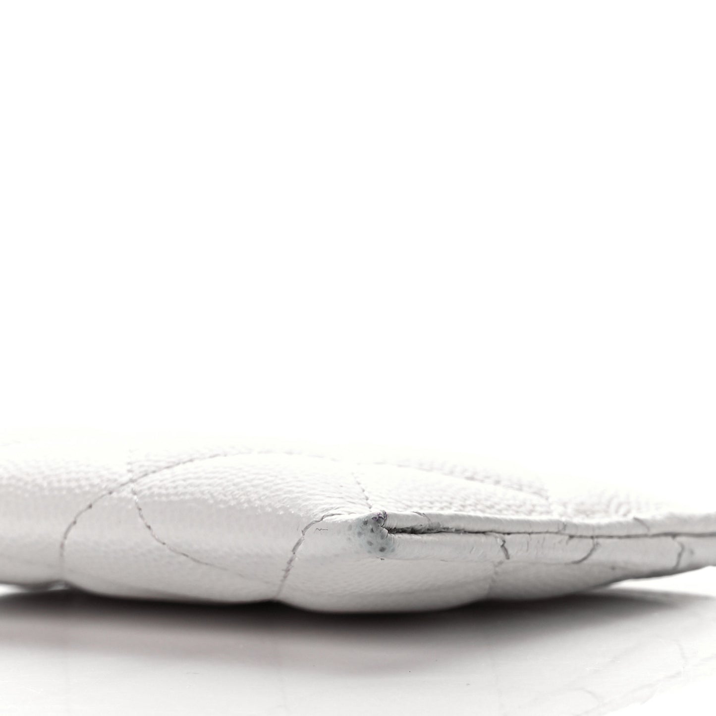 Caviar Quilted Card Holder White