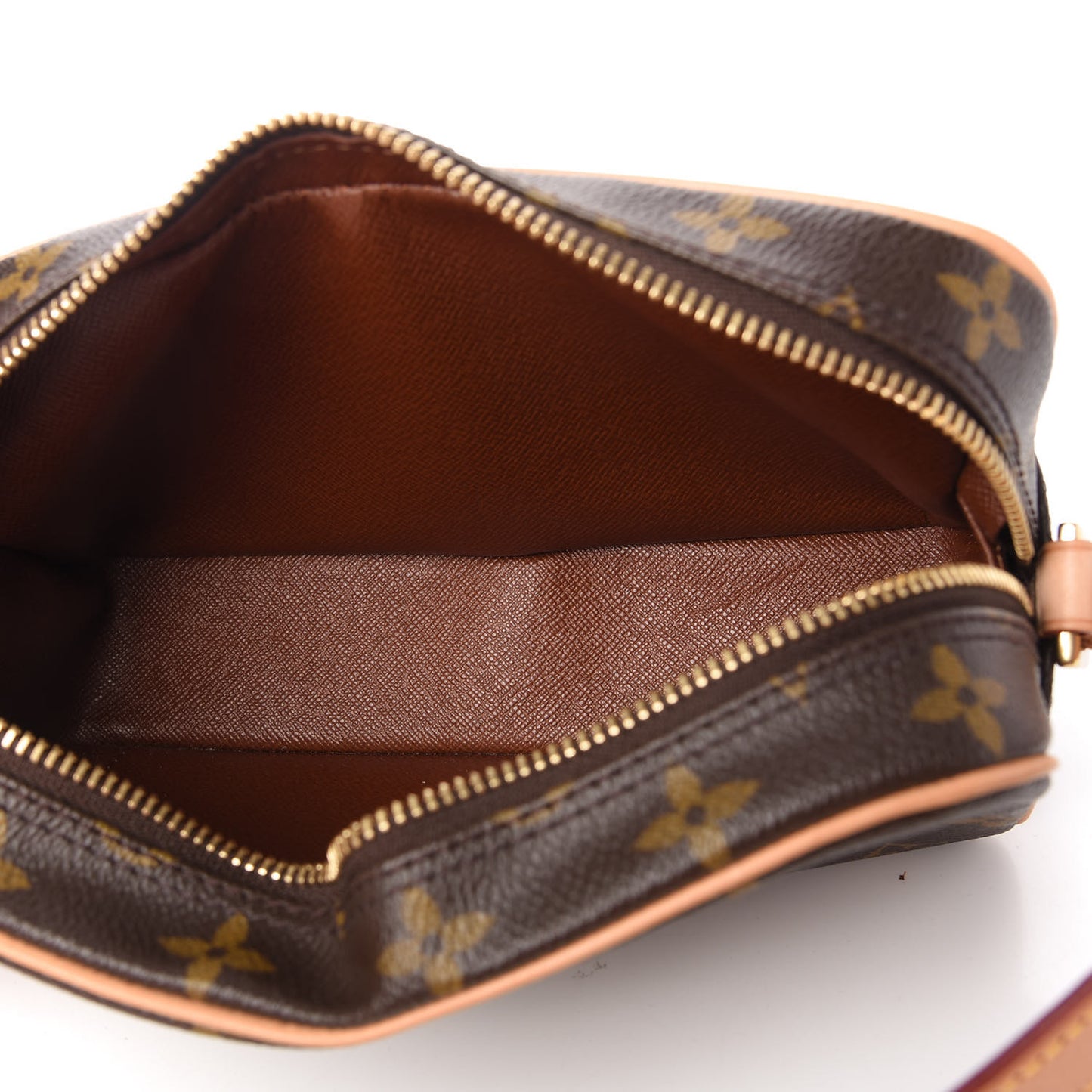 Monogram Pochette Cite