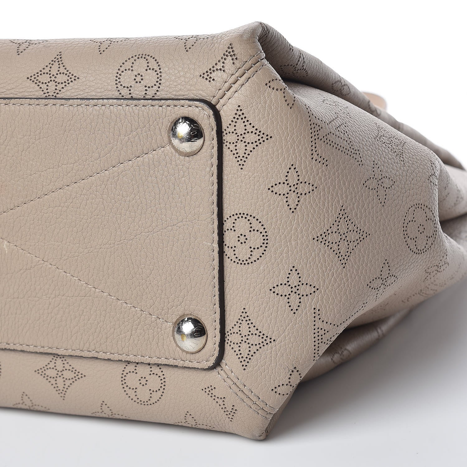 Louis Vuitton Mahina Babylone PM Galet 6 of 14