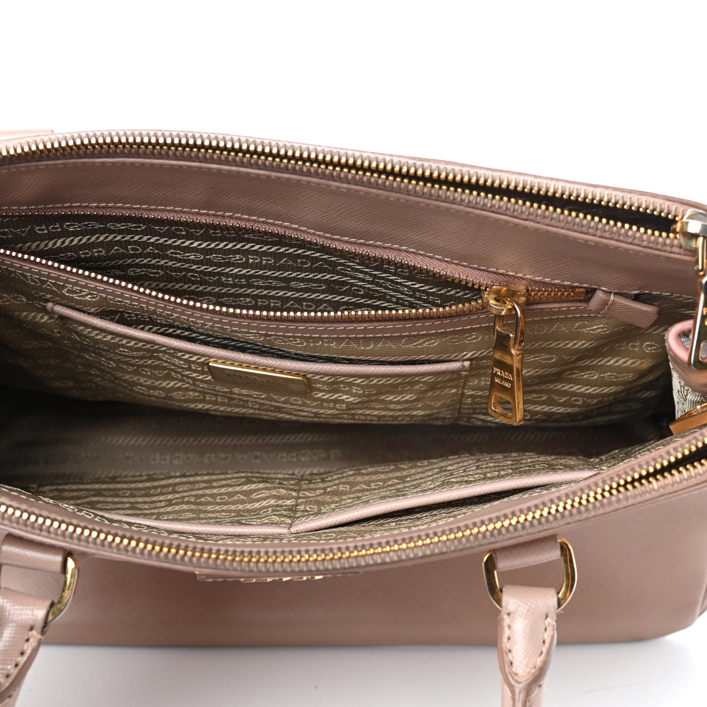 Saffiano Medium Galleria Double Zip Tote Cammeo
