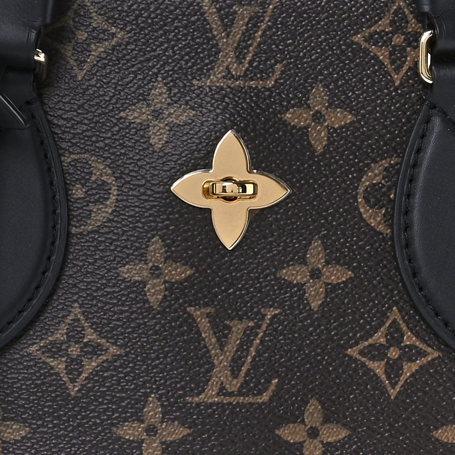 Monogram Flower Zipped Tote PM Black