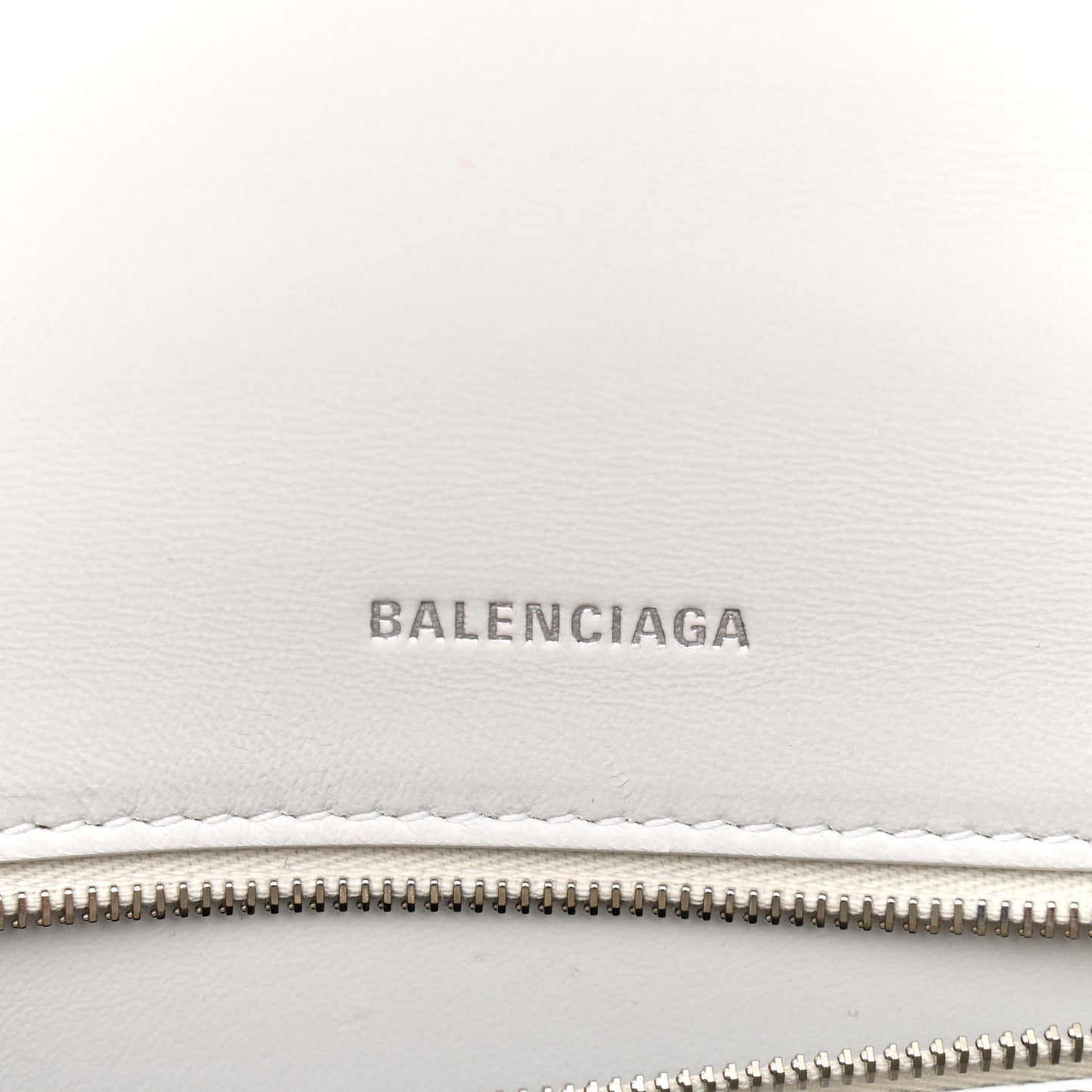 Calfskin Crocodile Embossed Small Hourglass Top Handle Bag White