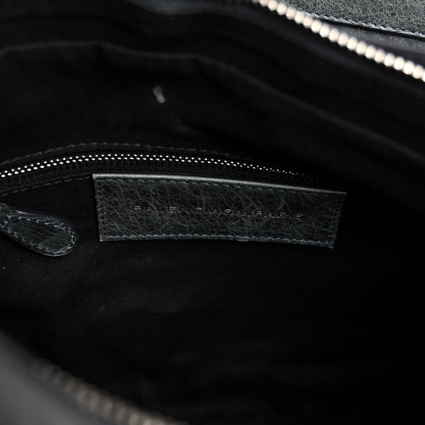 Agneau Giant 12 Silver Hardware First Anthracite