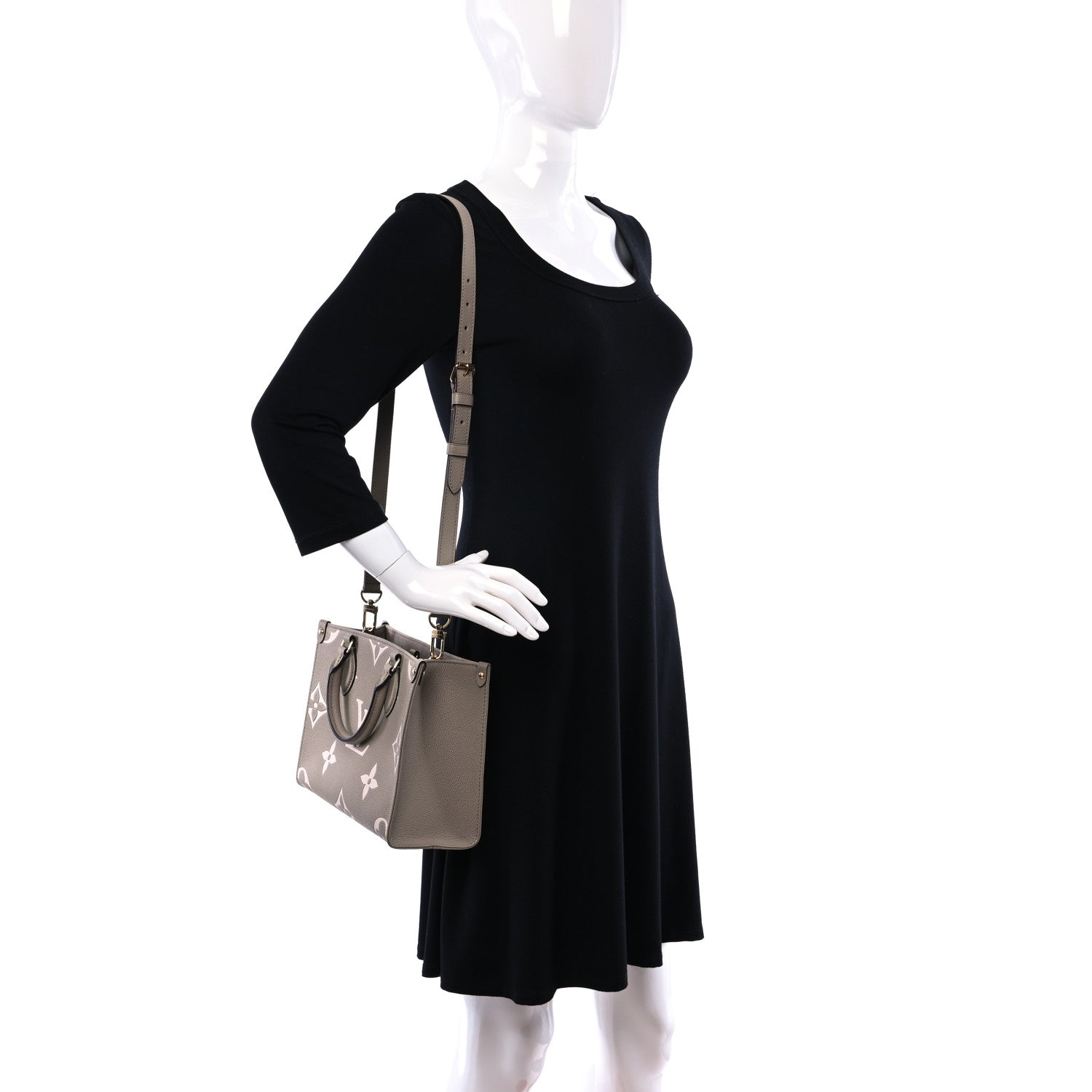 Louis Vuitton Empreinte Monogram Giant Onthego PM Tourterelle Creme 3 of 9