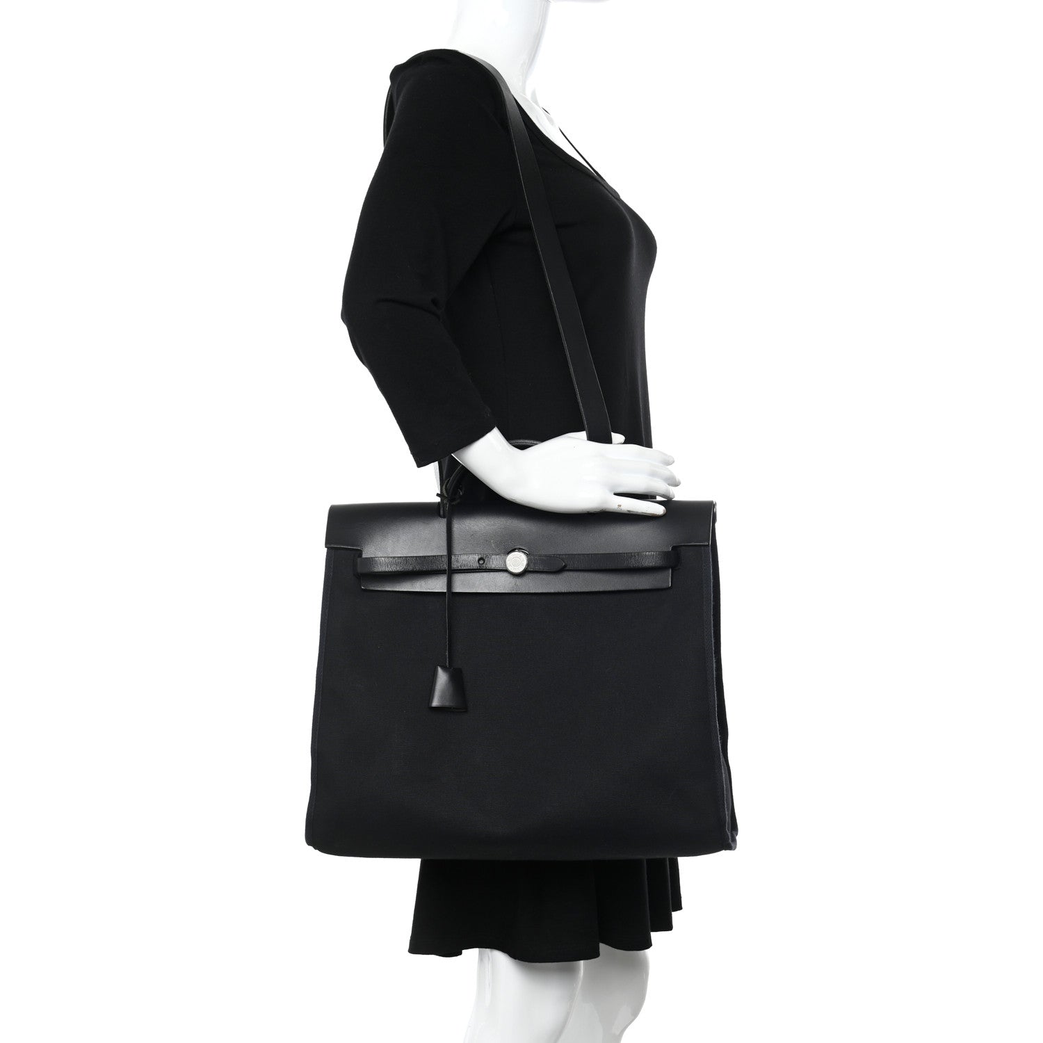 Hermes Toile Vache Calfskin Herbag 39 MM Black 2 of 9