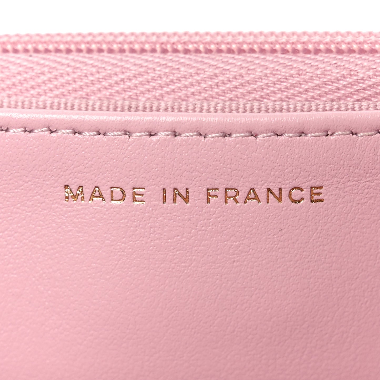 Caviar Quilted Textured CC Wallet on Chain WOC Light Pink