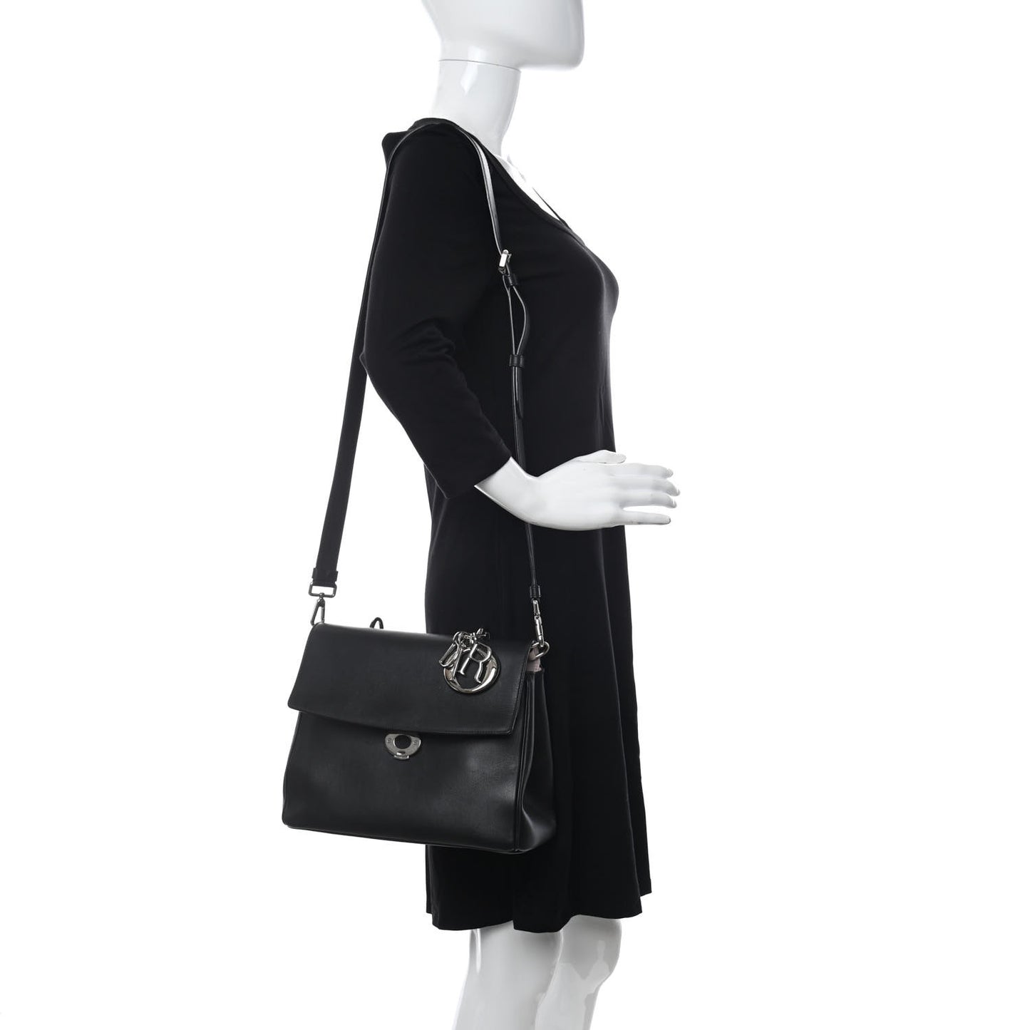 Smooth Calfskin Be Dior Flap Black