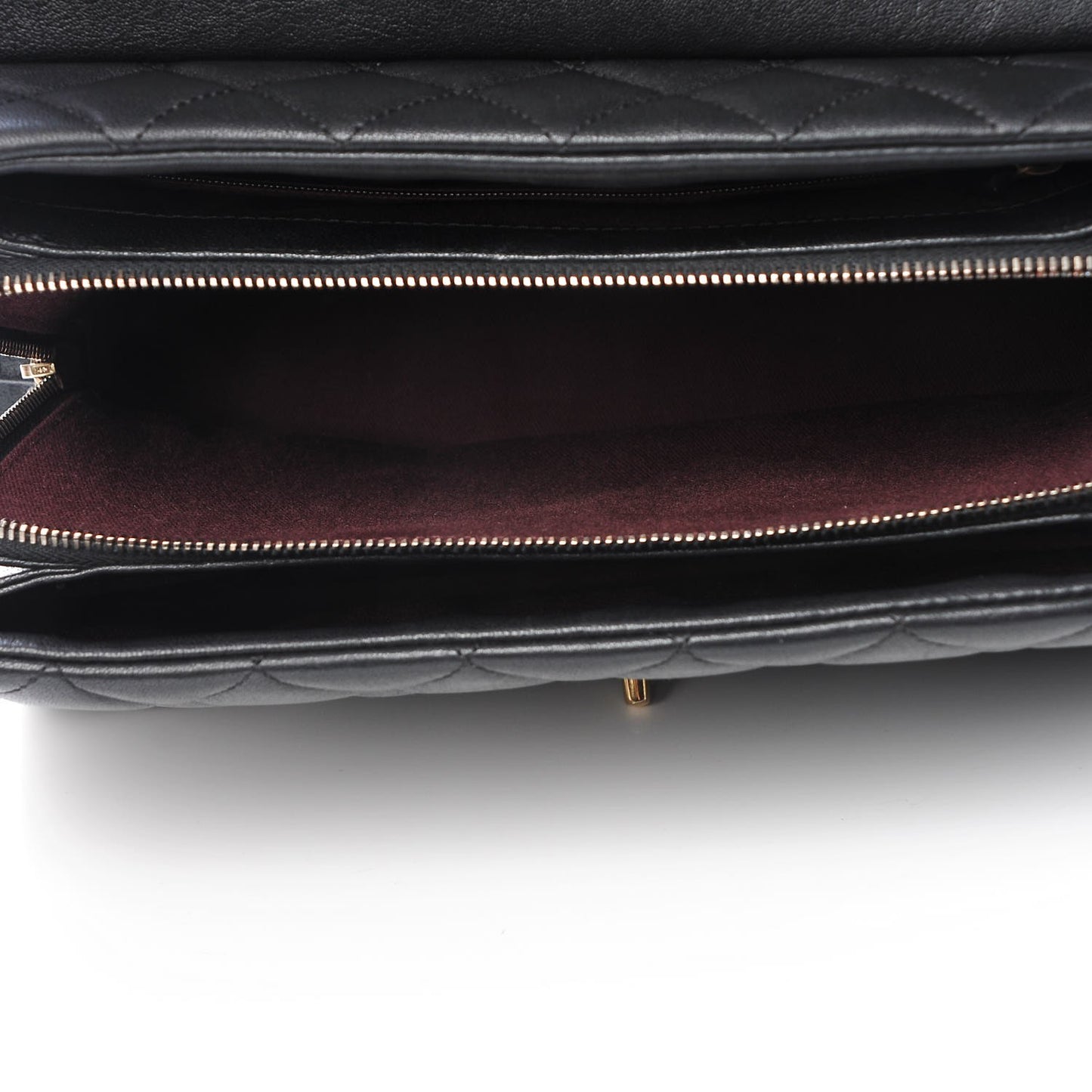 Shiny Sheepskin Quilted Large Trapezio Flap Black
