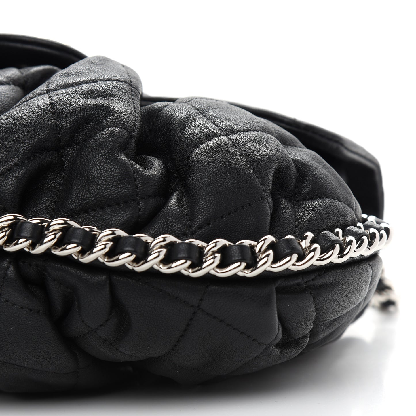 Washed Lambskin Quilted Medium Chain Around Messenger Black