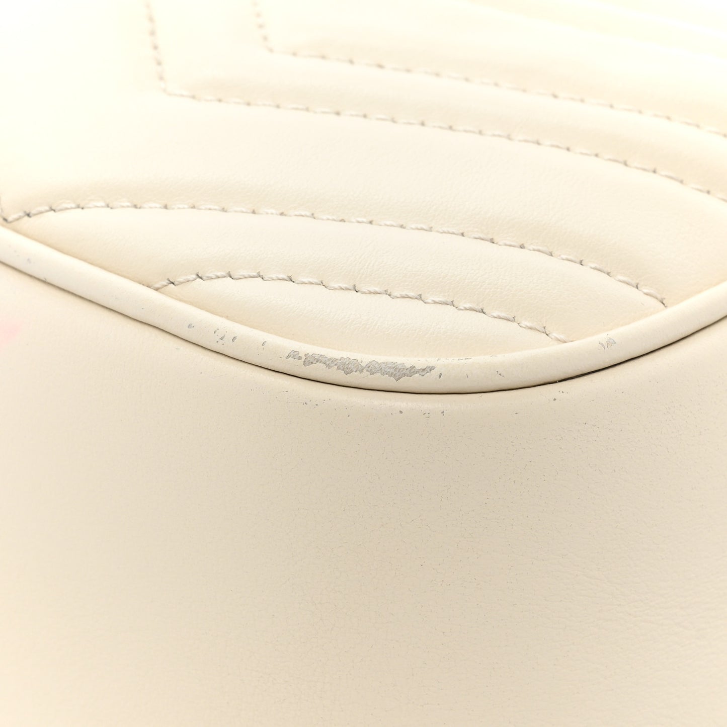Calfskin Matelasse Small GG Marmont Chain Shoulder Bag White