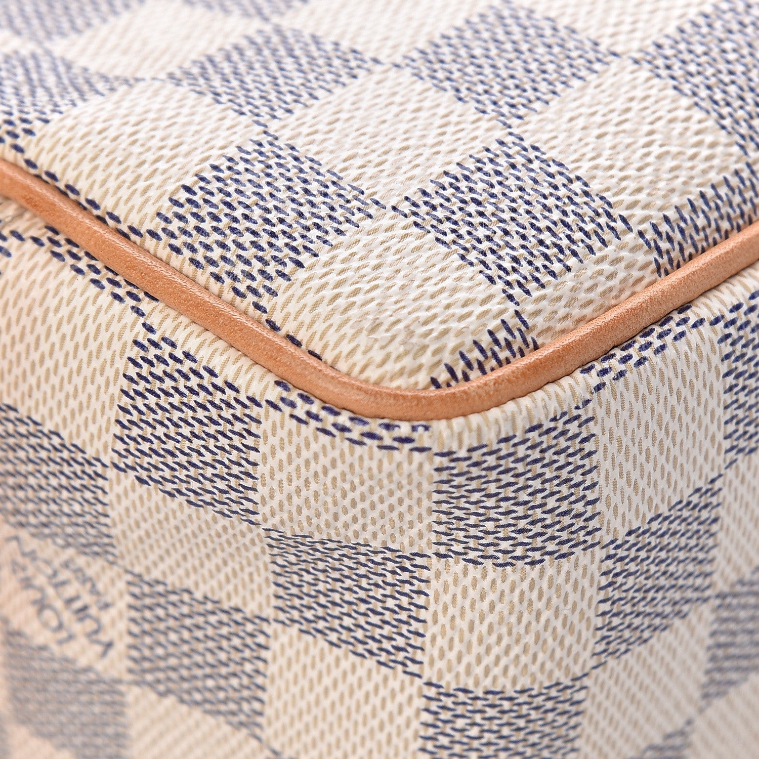 Louis Vuitton Damier Azur Toiletry Bag 25 8 of 11