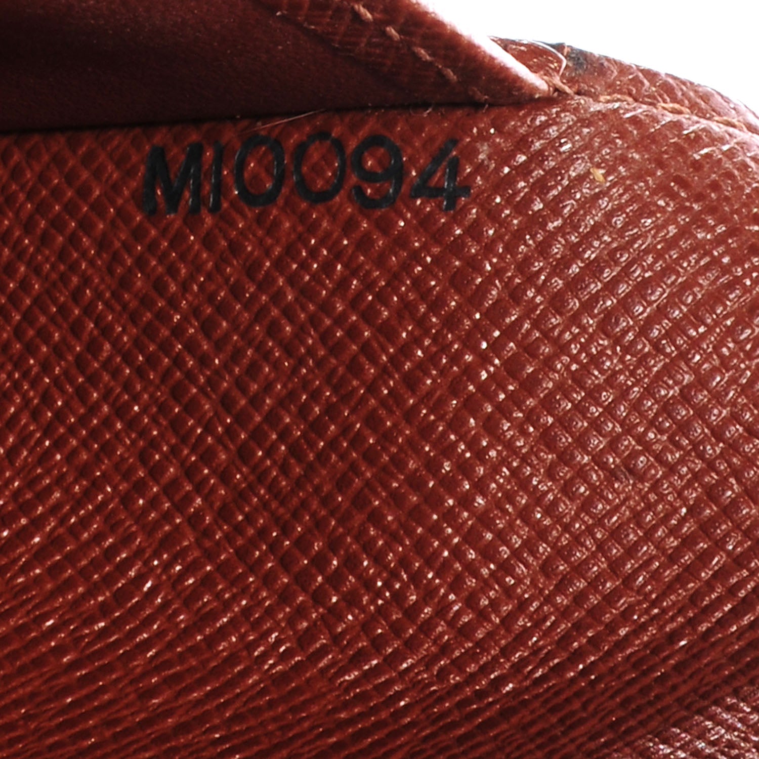 Louis Vuitton Monogram Large Ring Agenda 7 of 7