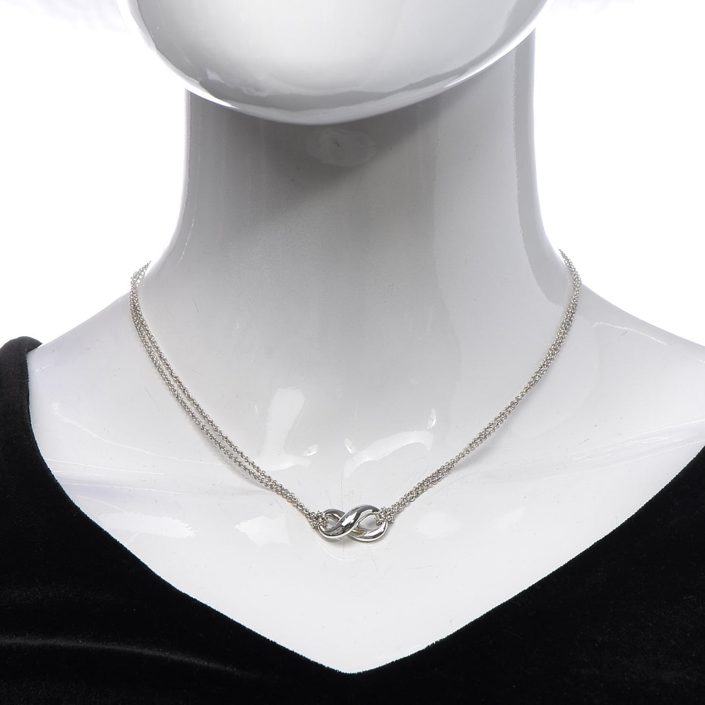Sterling Silver Figure 8 Pendant Necklace