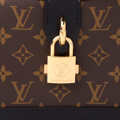 Louis Vuitton Reverse Monogram Bento Box EW 9 of 9