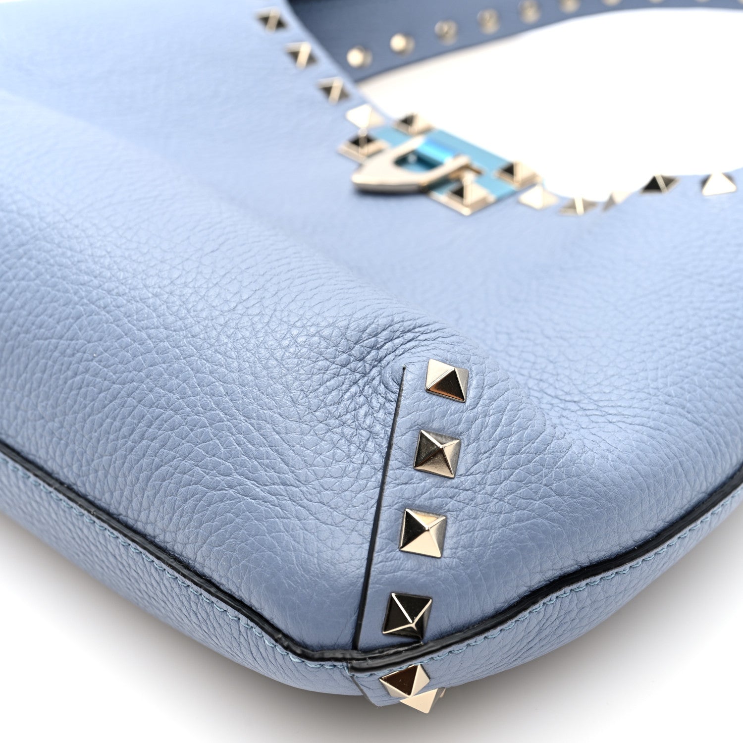 Valentino Garavani Pebbled Calfskin Small Rockstud Flip Lock Hobo Niagara 8 of 8