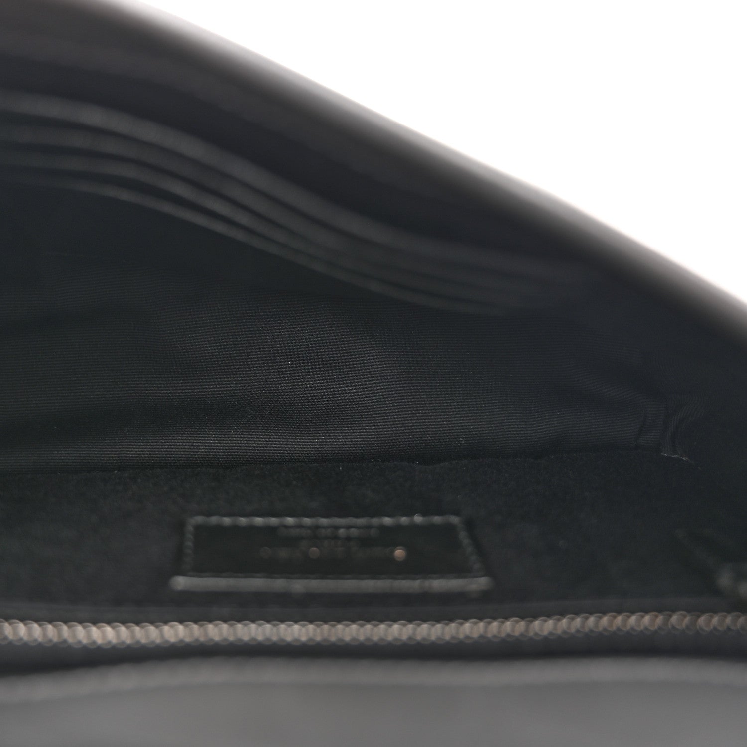 Saint Laurent Crinkled Calfskin Matelasse Monogram Niki Chain Wallet Storm 5 of 10