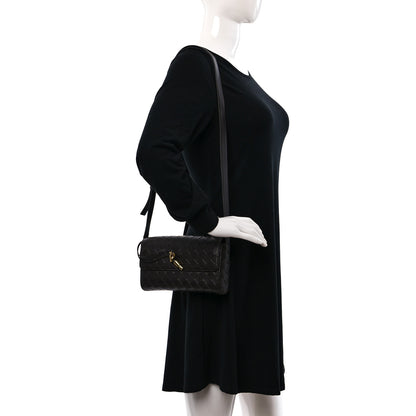 Bottega Veneta Nappa Intrecciato Andiamo Shoulder Bag Fondant 2 of 9