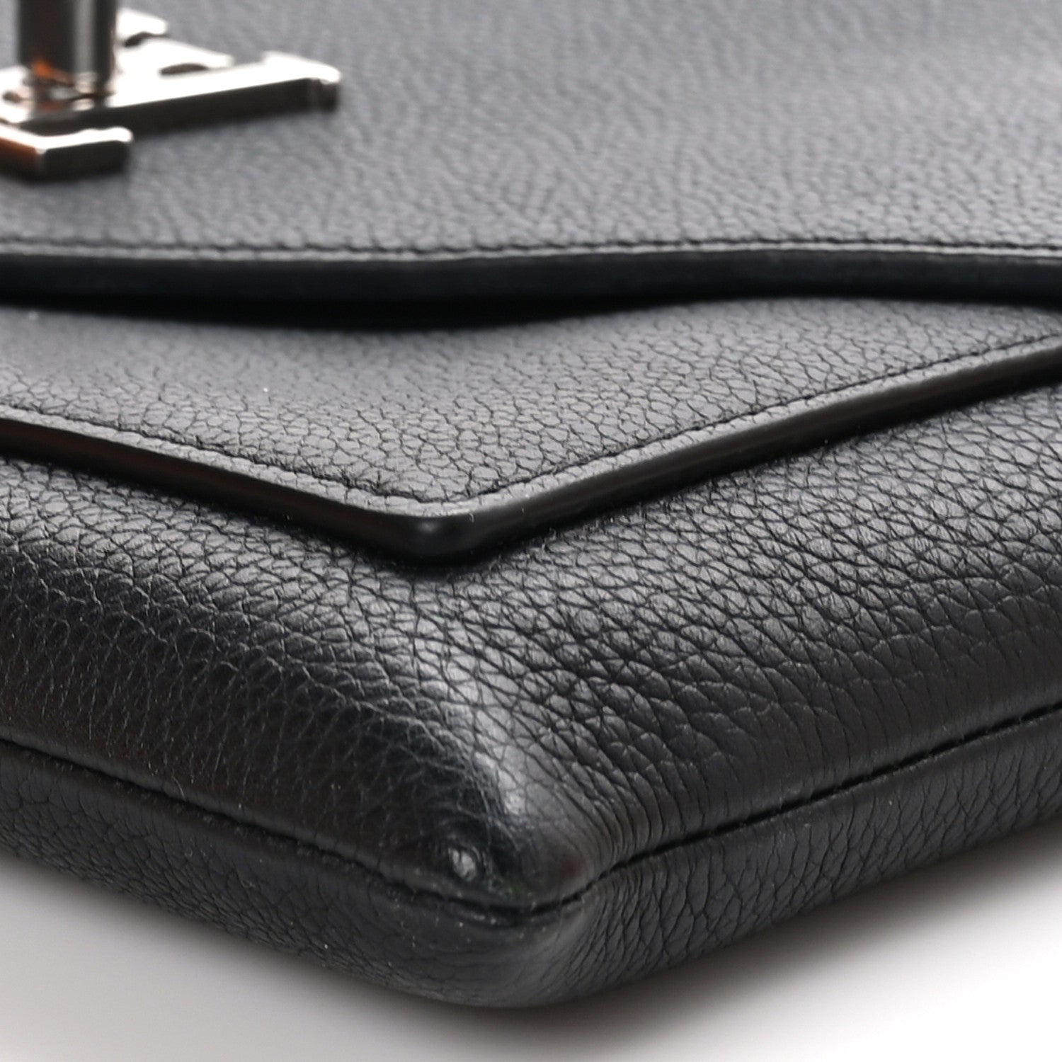Louis Vuitton LOUIS VUITTON Soft Calfskin My Lockme Chain Pochette Black 8 of 10