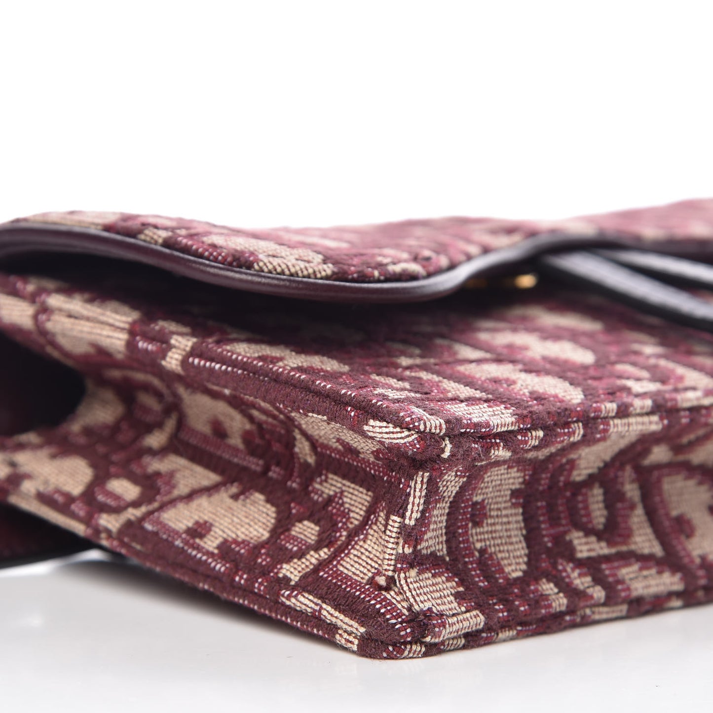 Oblique Saddle Belt Bag Bordeaux