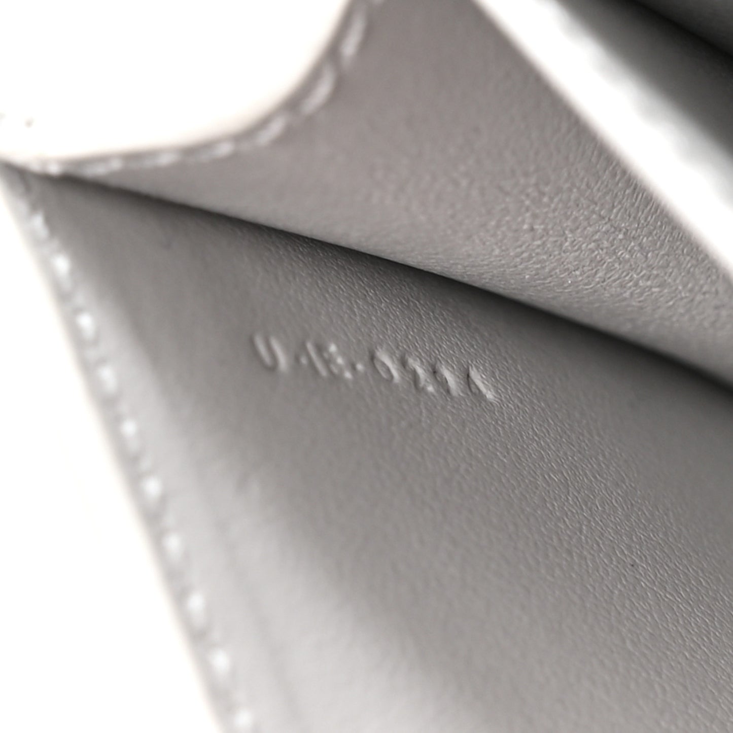 Shiny Calfskin Triomphe Business Card Holder Cloudy Grey