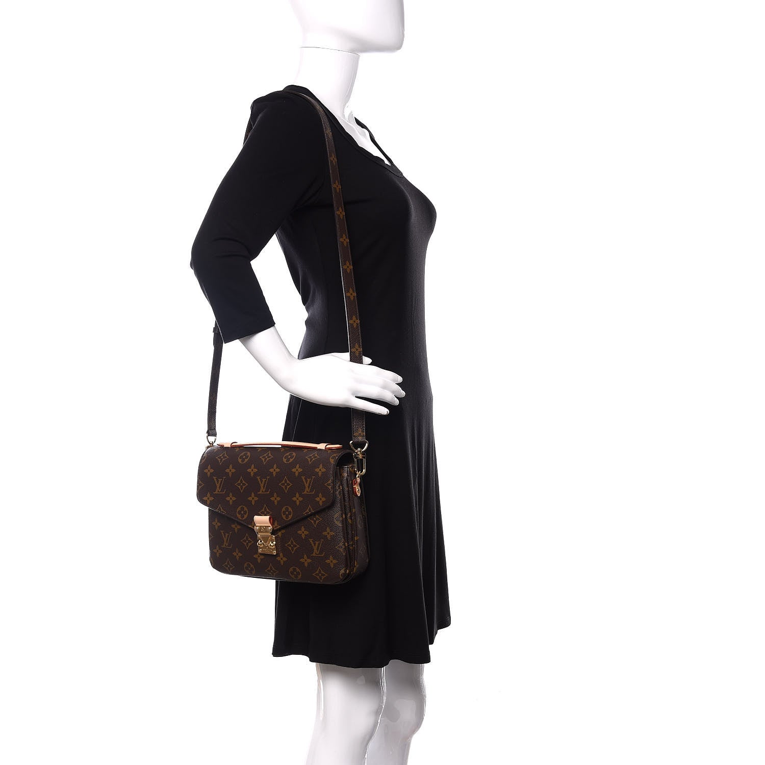 Louis Vuitton Monogram Pochette Metis 2 of 9