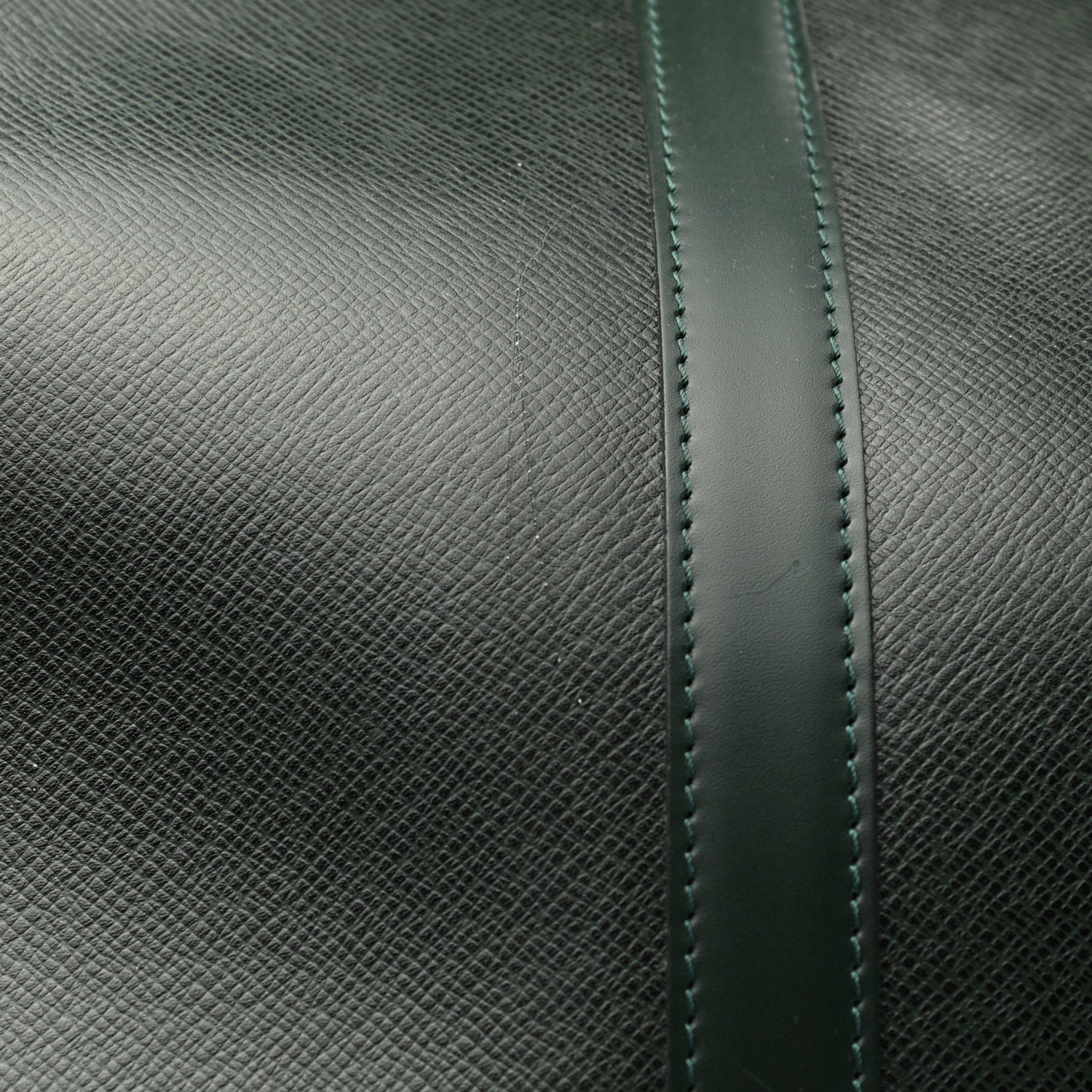 Louis Vuitton Taiga Kendall PM Epicea 11 of 11