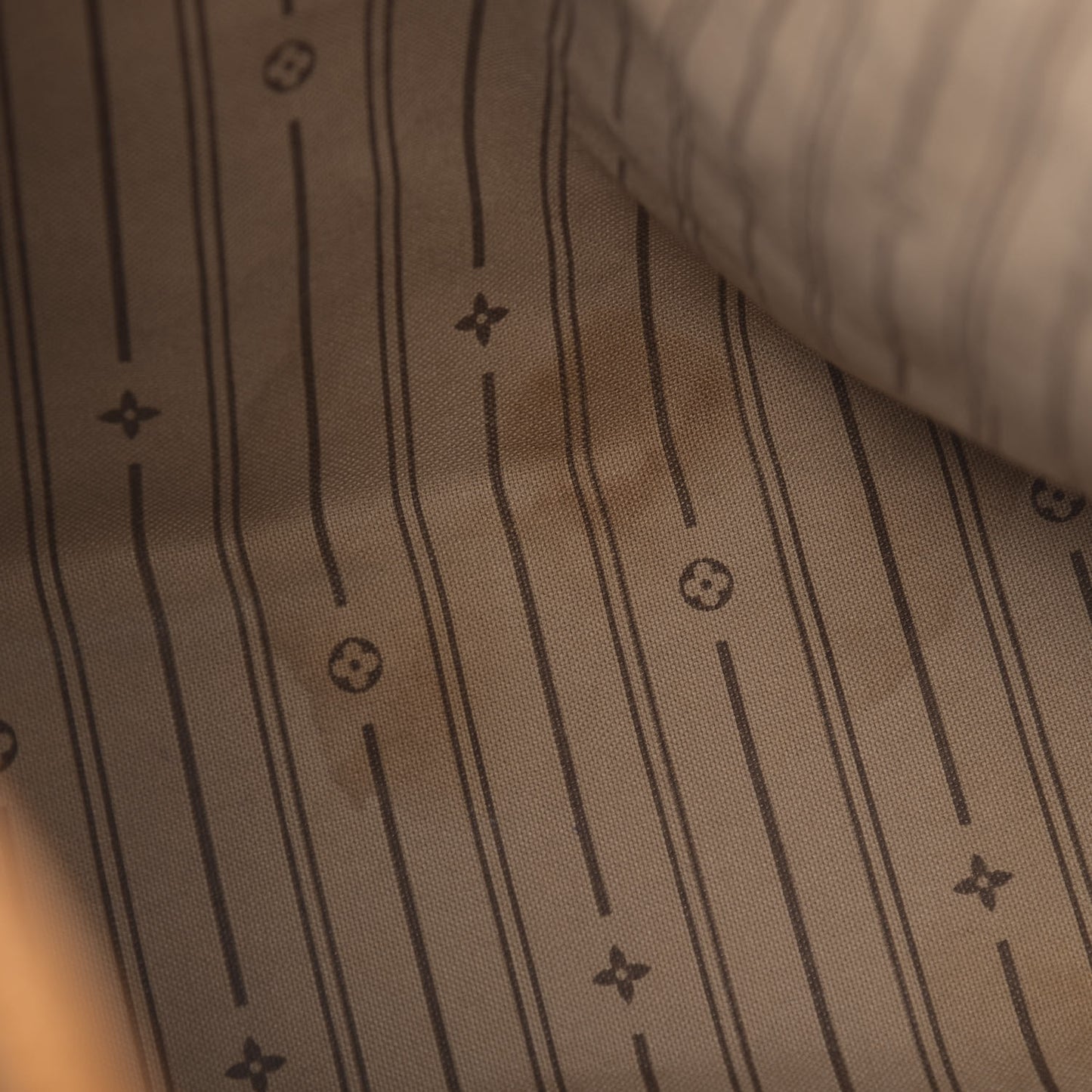 Monogram Delightful GM