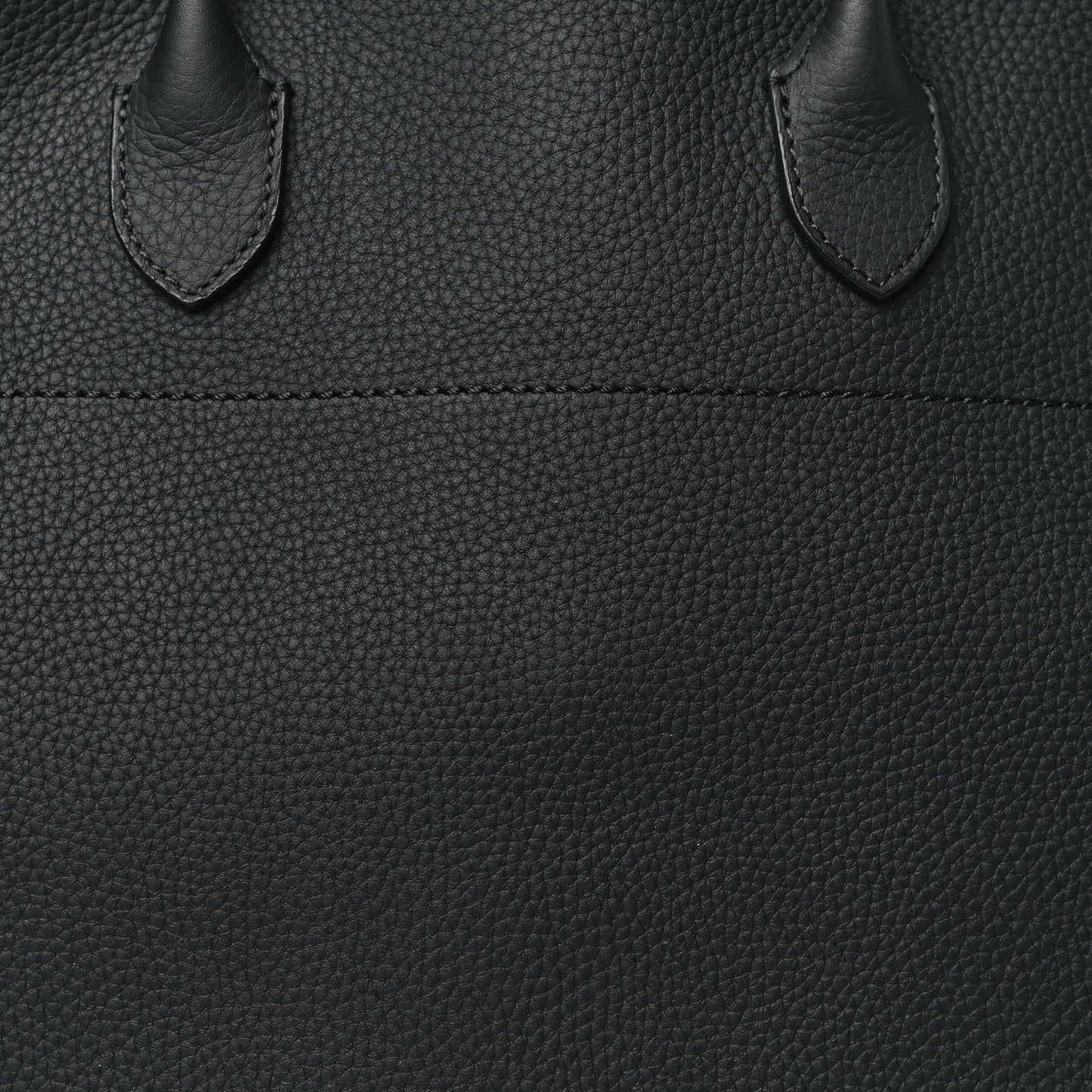 Matte Grained Calfskin Soft Margaux 15 Black