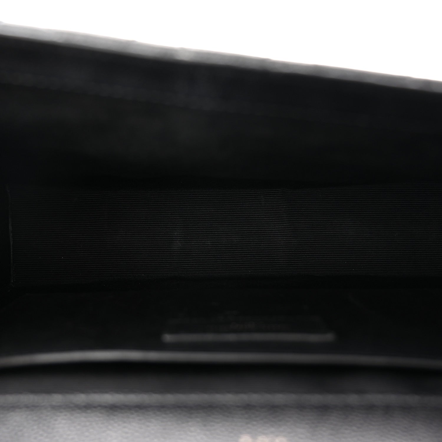 Saint Laurent Grain De Poudre Textured Mixed Matelasse Triquilt Medium Monogram Monochrome Satchel Black 5 of 11