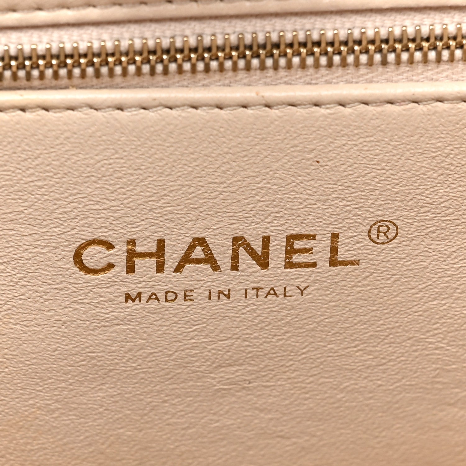 Chanel Lambskin Stitched Large Coco Luxe Tote White 7 of 17