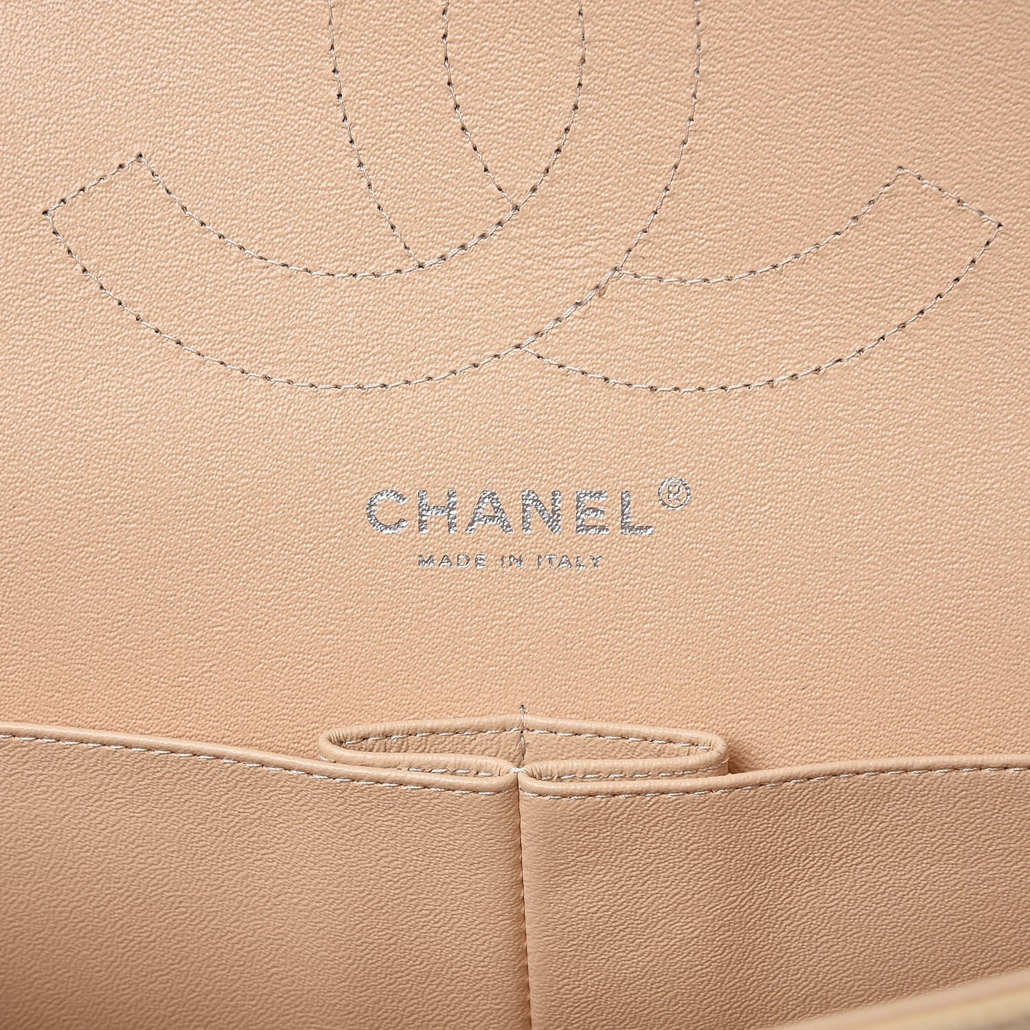 Caviar Quilted Jumbo Double Flap Beige Clair