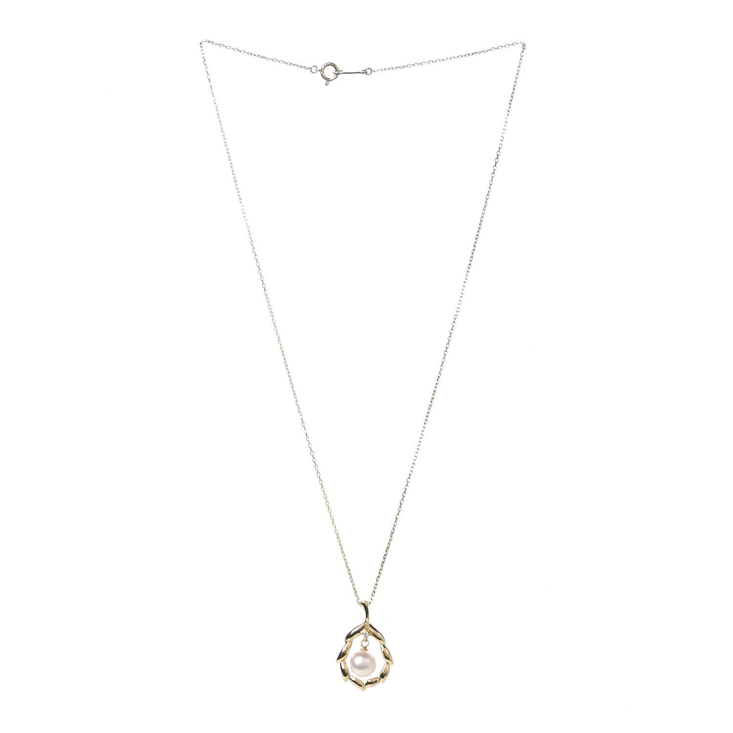 18K Yellow Gold Diamond Akoya Pearl 7mm Leaf Pendant Necklace