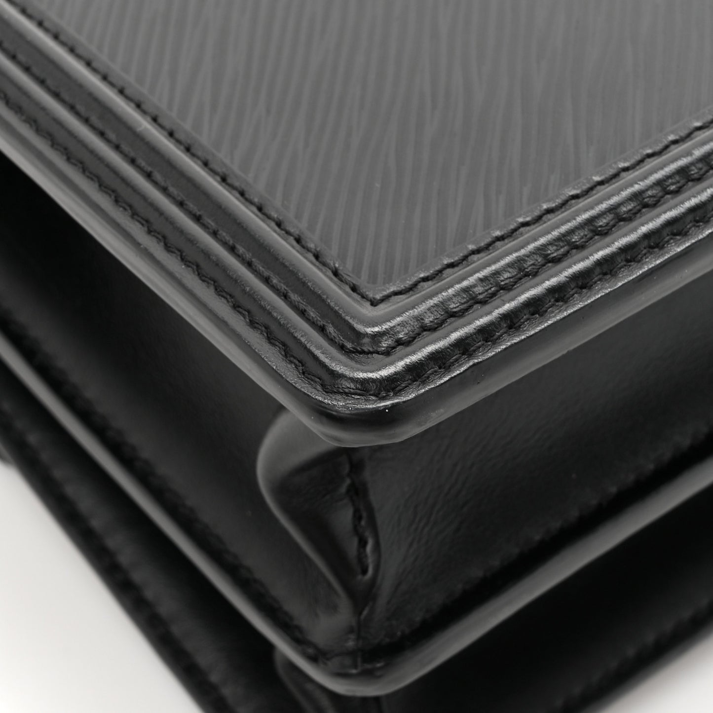 Epi Dauphine MM Black