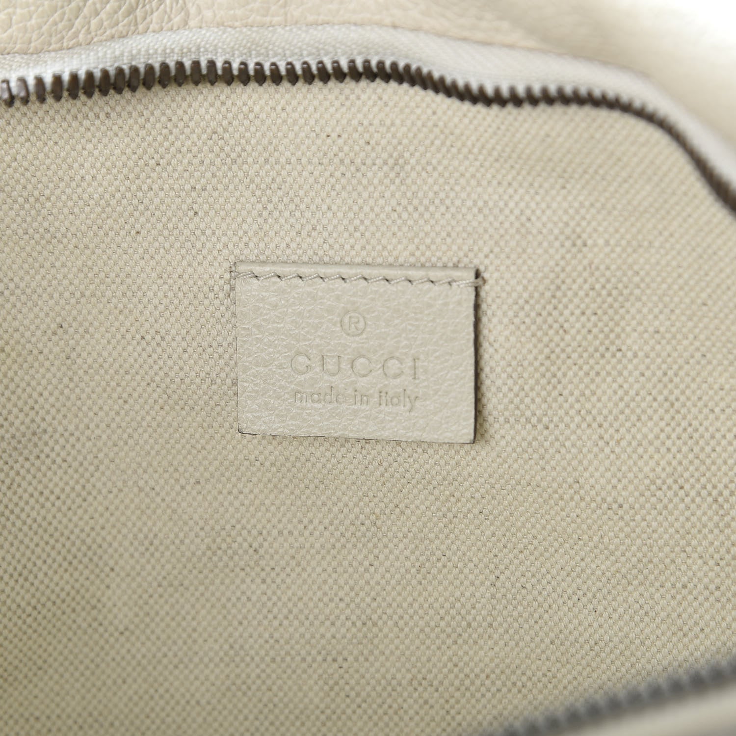 Gucci Grained Calfskin Logo Belt Bag White 5 of 9