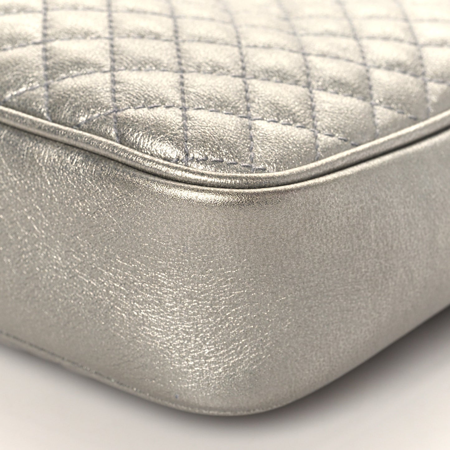 Laminated Nappa Web Trapuntata Small GG Shoulder Bag Argento