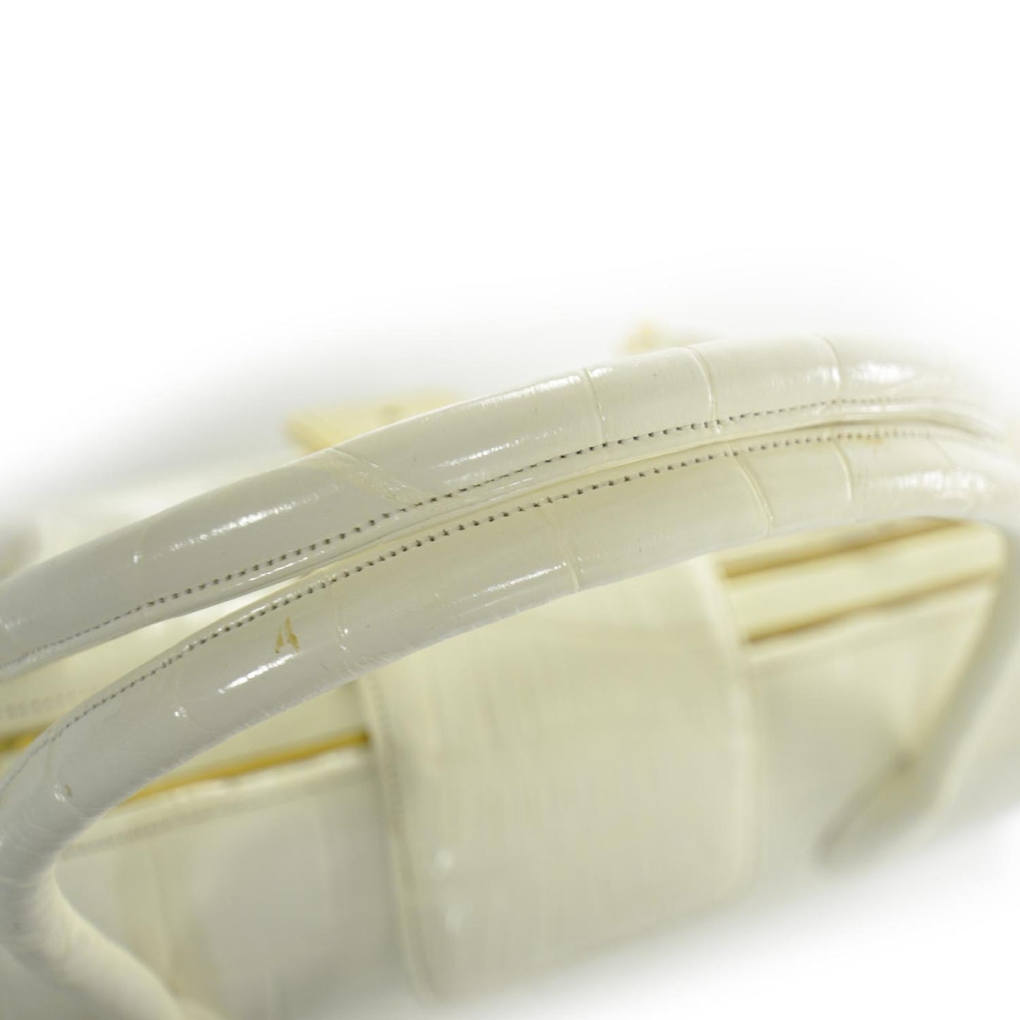 Alligator Frame Bag White