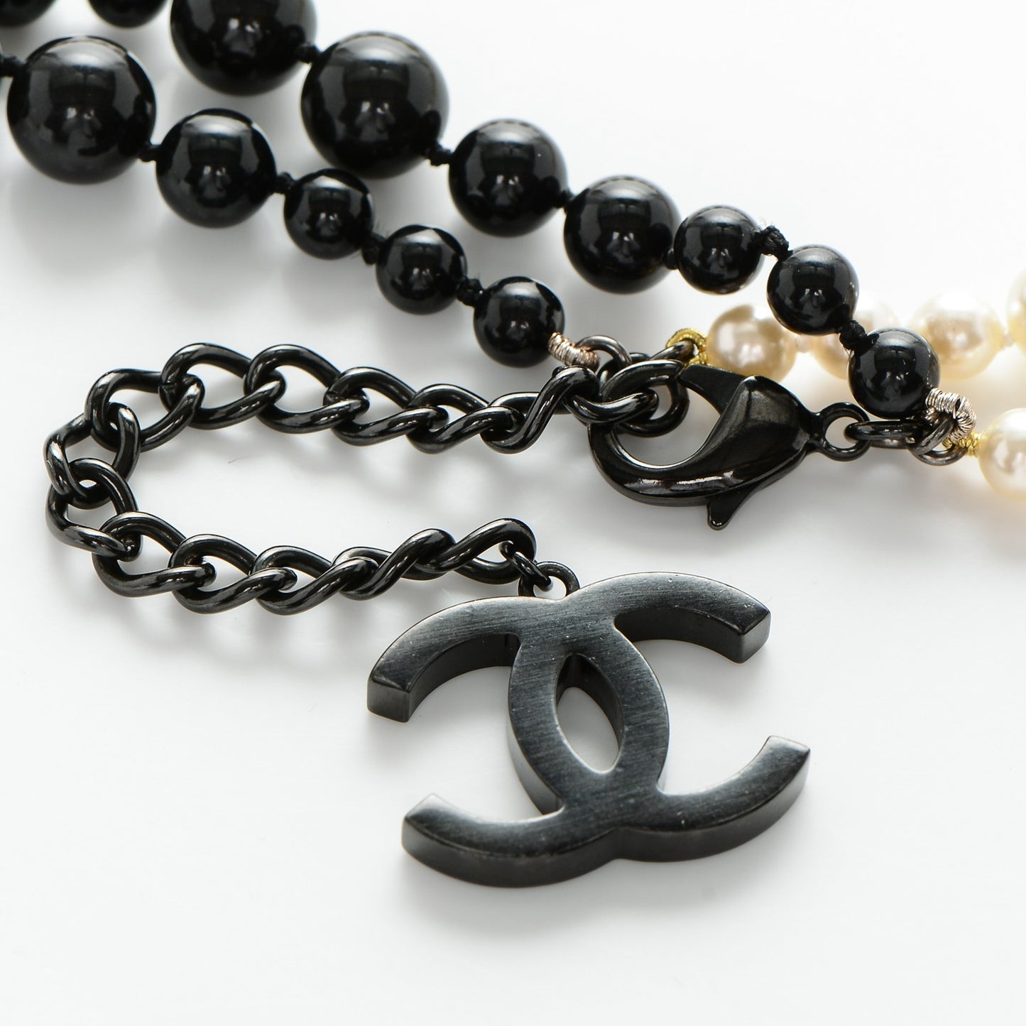 Pearl Beaded CC Long Necklace Black White